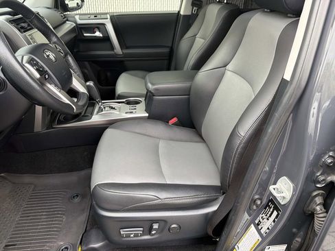 Used 2024 Toyota 4Runner SR5 Premium w/ Moonroof Package AWD/4WD image 23