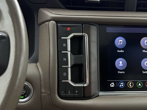 Used 2021 GMC Yukon XL Denali RWD image 36