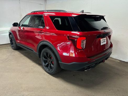 Used 2023 Ford Explorer ST w/ Equipment Group 401A AWD/4WD image 7