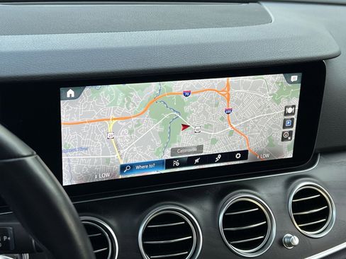 Certified 2022 Mercedes-Benz E 350 4MATIC Sedan image 18