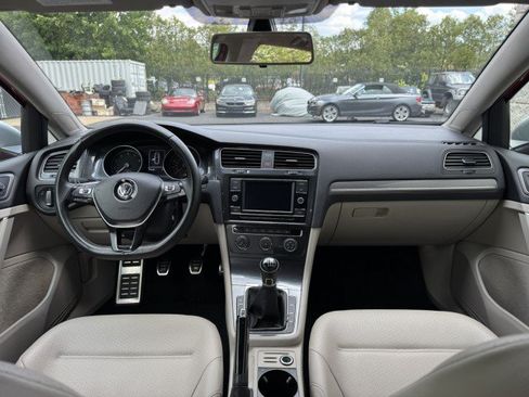 Used 2019 Volkswagen Golf Alltrack S AWD/4WD image 29