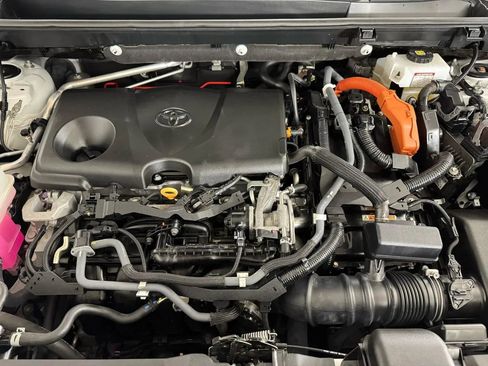 Used 2019 Toyota RAV4 LE AWD/4WD image 9