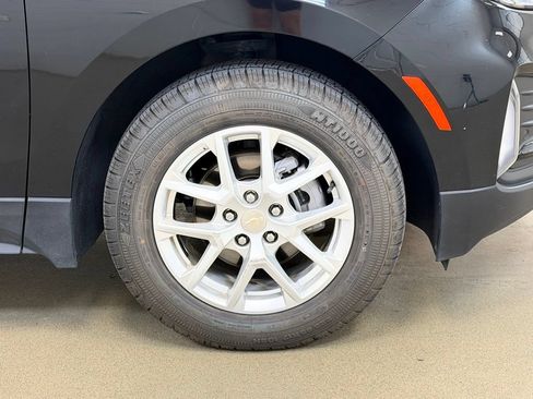 Used 2024 Chevrolet Equinox LT AWD/4WD image 4