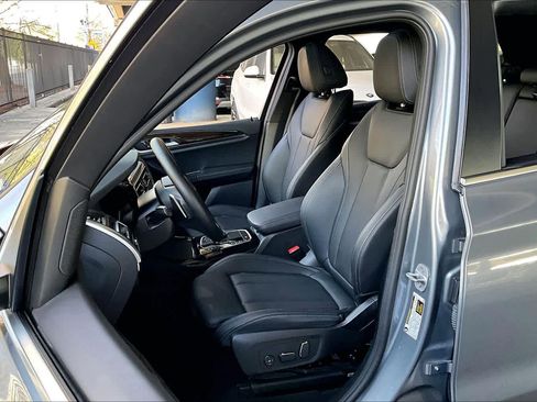 Used 2024 BMW X3 sDrive30i w/ Convenience Package image 7