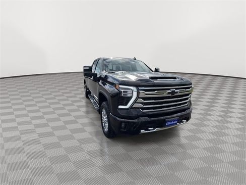 New 2025 Chevrolet Silverado 3500 High Country w/ Technology Package image 3