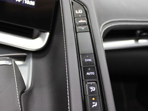 Used 2022 Chevrolet Corvette Stingray Coupe w/ 1LT image 36