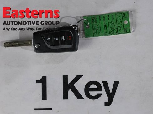 Used 2024 Toyota Camry SE FWD image 25