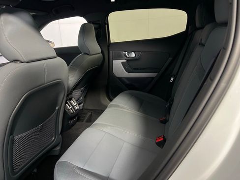 Used 2023 Polestar Polestar 2 w/ Pilot Pack image 27