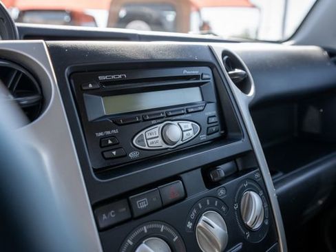 Used 2006 Scion xB image 38