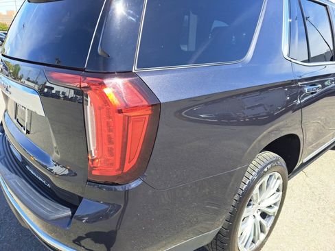 Used 2023 GMC Yukon Denali AWD/4WD image 19