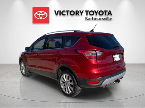 Used 2018 Ford Escape Titanium AWD/4WD image 3