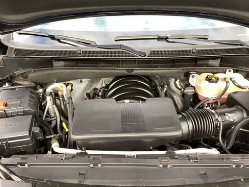 Used 2023 Cadillac Escalade ESV Sport Platinum w/ LPO, ONYX Package image 31