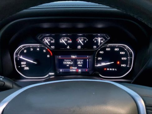 Used 2021 GMC Sierra 1500 SLT AWD/4WD image 25