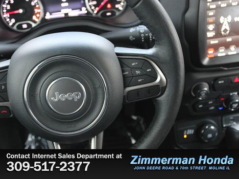 Used 2022 Jeep Renegade Limited image 13