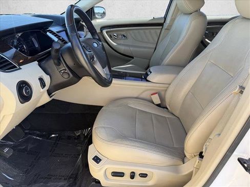 Used 2013 Ford Taurus Limited image 10