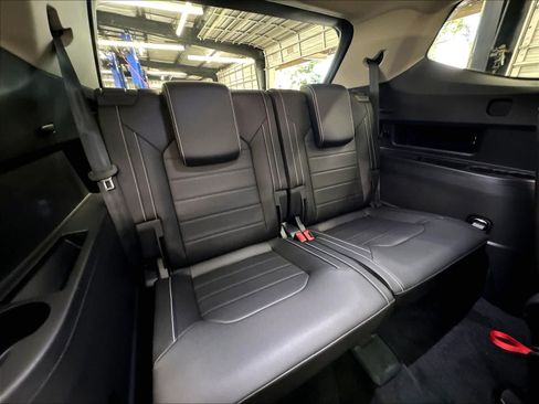Certified 2026 Volkswagen Atlas SEL AWD/4WD image 29