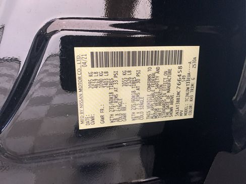 Used 2021 Nissan Rogue SV image 13