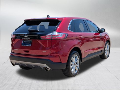Used 2022 Ford Edge Titanium AWD/4WD image 6