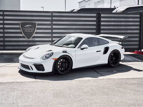 Used 2019 Porsche 911 GT3 RS RWD image 5