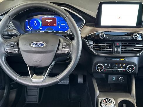 Used 2020 Ford Escape Titanium AWD/4WD image 14