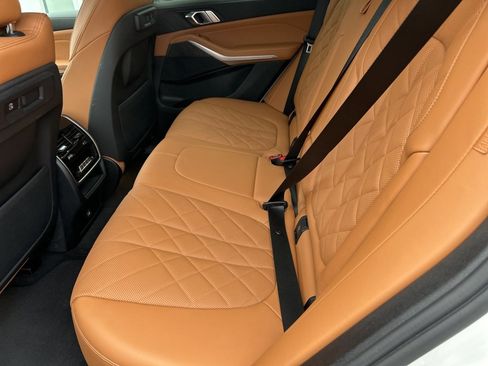 Certified 2023 BMW X5 xDrive40i w/ Premium Package image 9