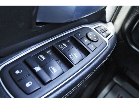 Used 2024 RAM 2500 Big Horn w/ Sport Appearance Package image 20