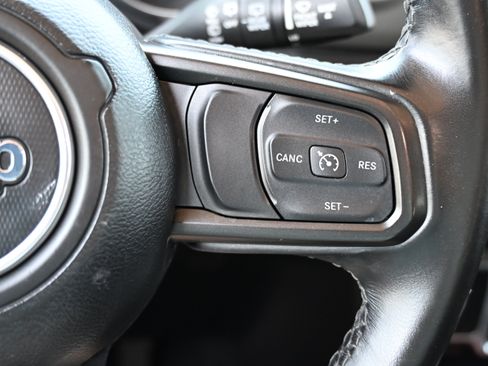 Used 2021 Jeep Wrangler Unlimited Sport AWD/4WD image 28
