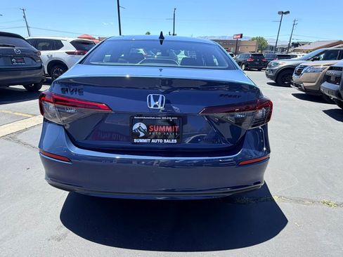 Used 2026 Honda Civic Sport Touring image 5