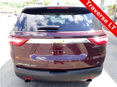 Used 2018 Chevrolet Traverse LT w/ LPO, Floor Liner Package image 5