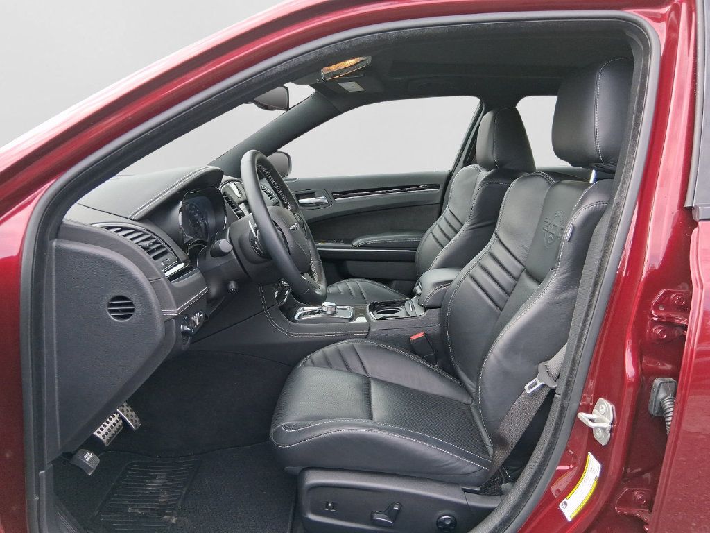 Used 2023 Chrysler 300 C RWD image 22
