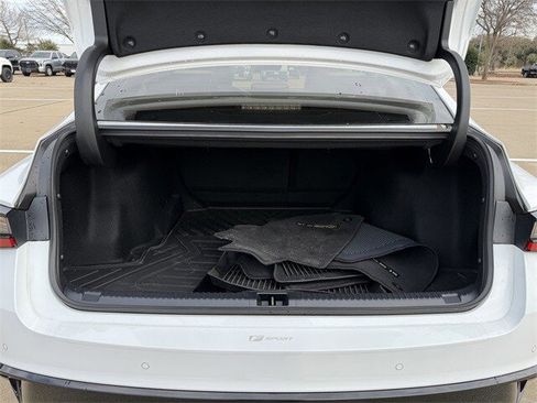 Used 2023 Lexus IS 350 F Sport image 32