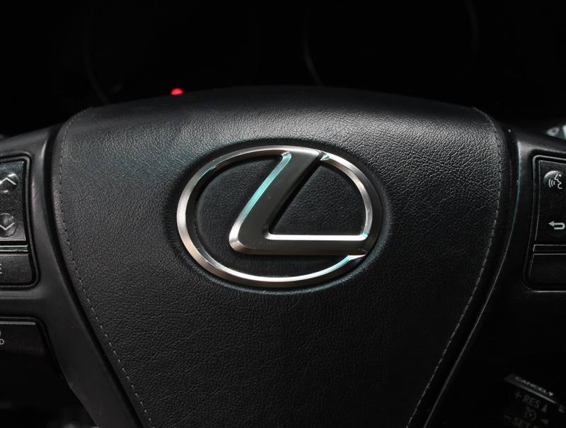 Used 2013 Lexus LS 460 AWD w/ Comfort Pkg image 13