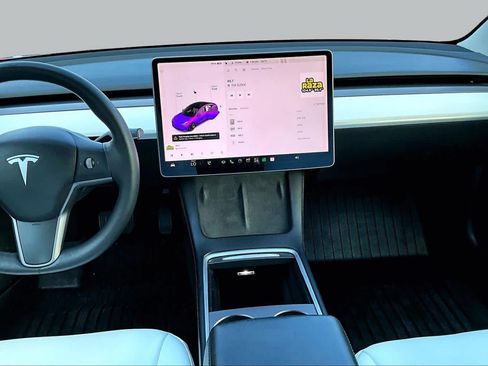 Used 2021 Tesla Model 3 Standard Range Plus RWD image 6