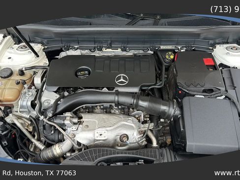 Used 2021 Mercedes-Benz GLB 250 image 48