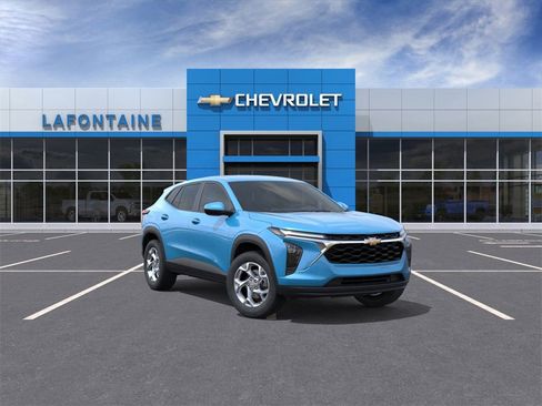 New 2026 Chevrolet Trax LS w/ LS Convenience Package image 1