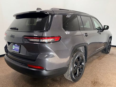 Used 2023 Jeep Grand Cherokee L Laredo AWD/4WD image 6