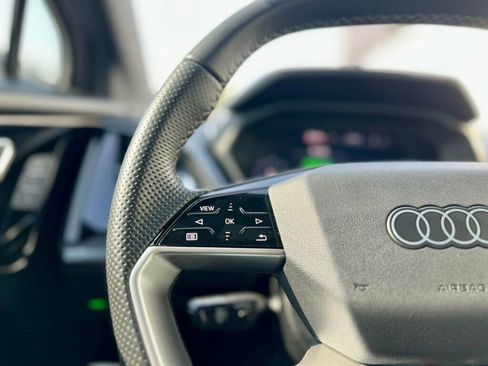 Used 2024 Audi Q4 e-tron Premium Plus w/ Premium Plus image 17