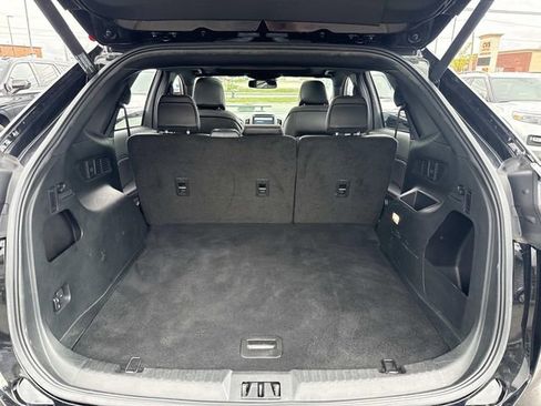 Used 2022 Ford Edge ST-Line AWD/4WD image 5