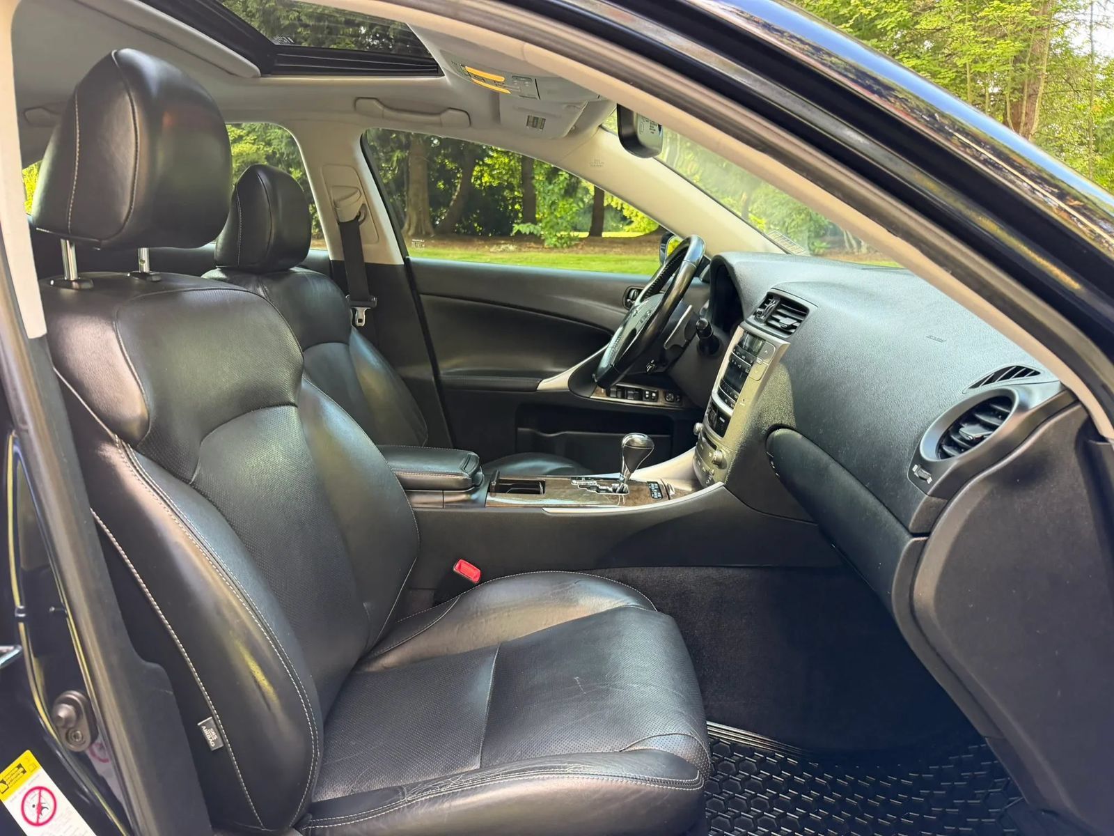 Used 2010 Lexus IS 250 AWD w/ Luxury Plus Value Edition image 15