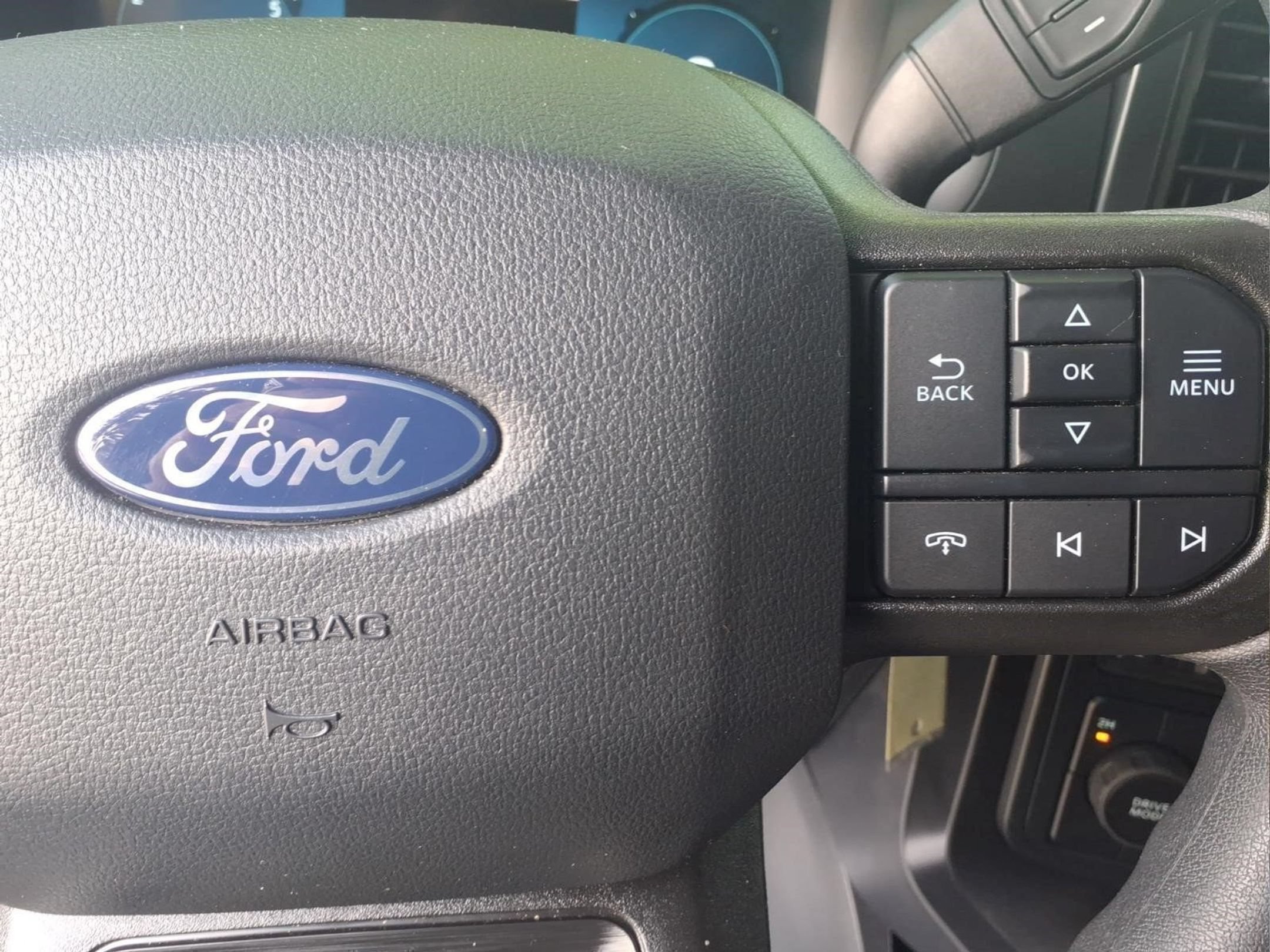 Used 2025 Ford F150 STX AWD/4WD image 91