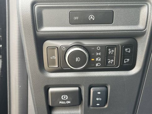 New 2025 Ford F150 Lariat w/ Equipment Group 502A High image 25