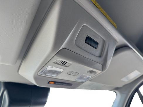 New 2025 Ford Transit 250 148 Medium Roof Extended AWD image 18