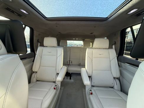 Used 2026 Cadillac Escalade Platinum Sport image 23