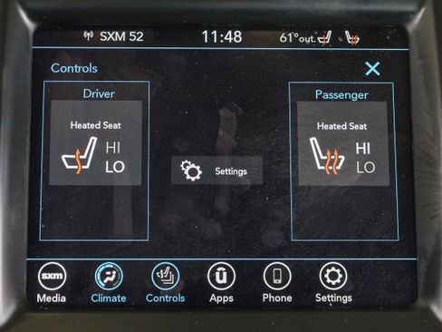 Used 2023 Chrysler 300 Touring L image 17