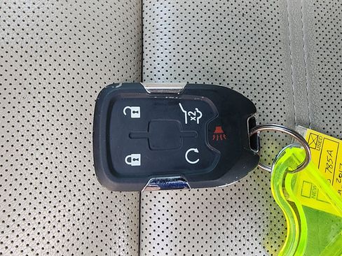 Used 2017 GMC Acadia Denali FWD image 26