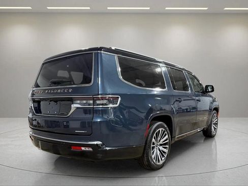 Used 2024 Jeep Grand Wagoneer L Series III image 3