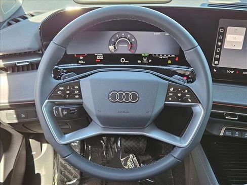 New 2026 Audi Q3 quattro 2.0T AWD/4WD image 12