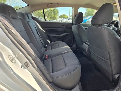 Used 2024 Nissan Altima 2.5 SV FWD image 17