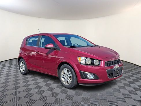 Used 2014 Chevrolet Sonic LT w/ LT Promotional Package FWD image 1