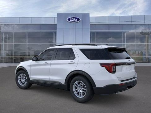 New 2026 Ford Explorer Active image 4